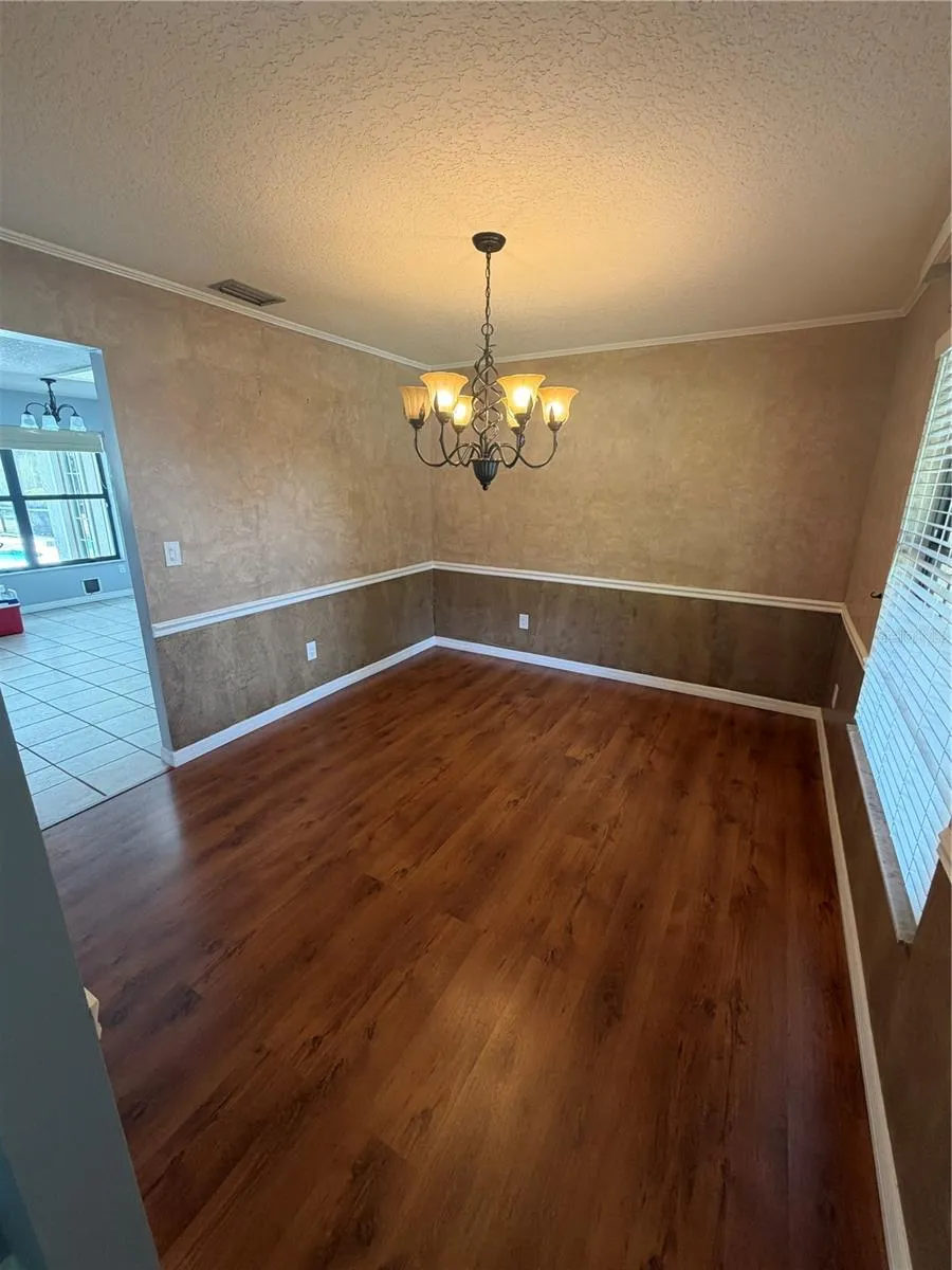 5915 SHERYL ANITA STREET Oviedo, FL 32765