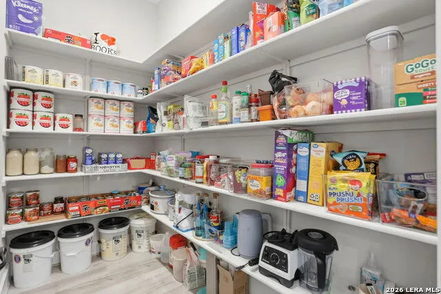 169 Storm Way Castroville, TX 78009