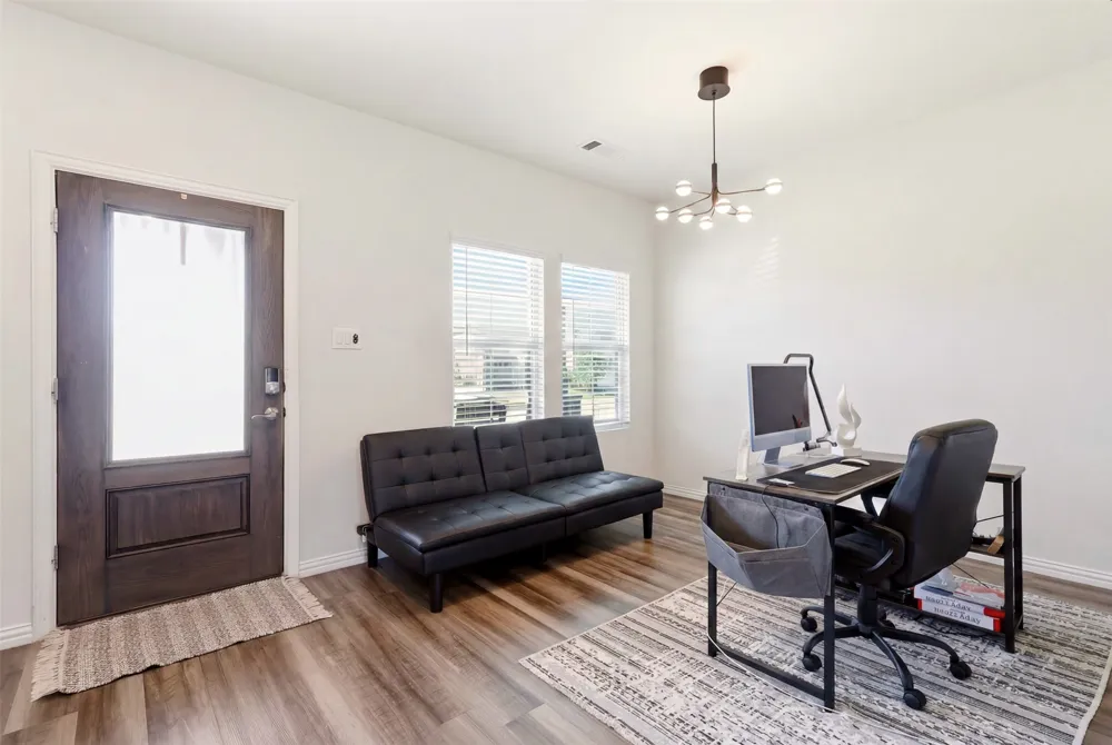 10529 Smiths Bend Road Fort Worth, TX 76126