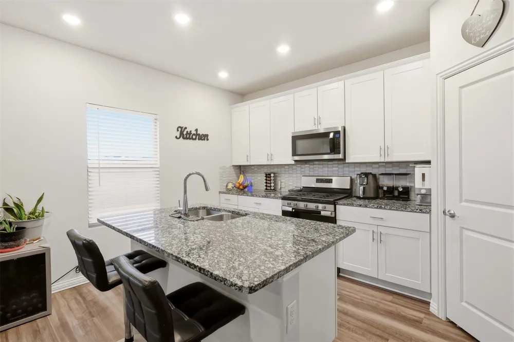 10529 Smiths Bend Road Fort Worth, TX 76126