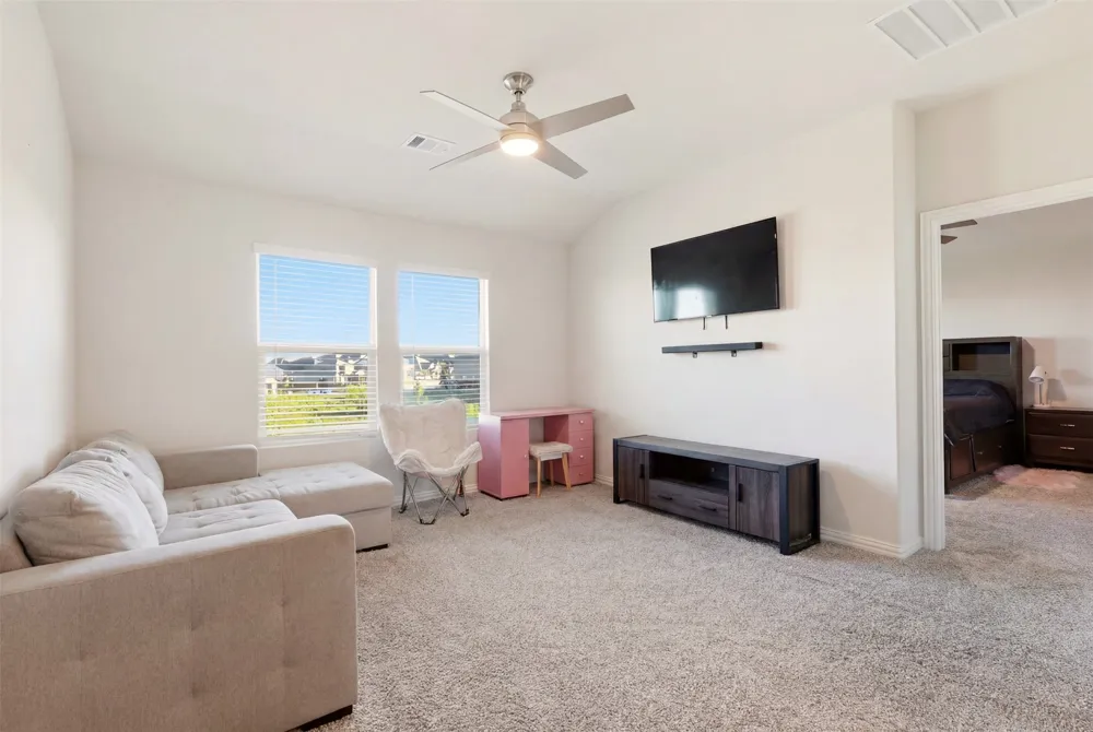 10529 Smiths Bend Road Fort Worth, TX 76126