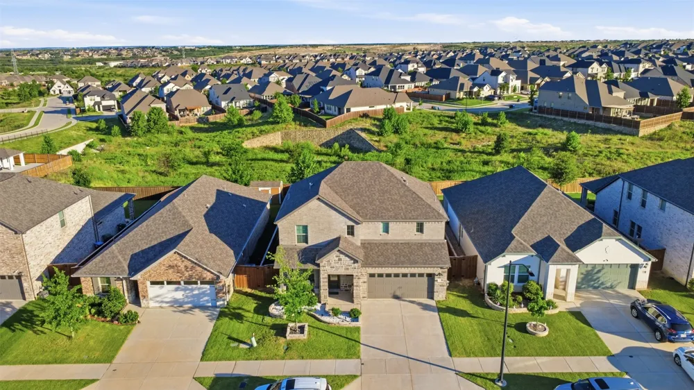 10529 Smiths Bend Road Fort Worth, TX 76126