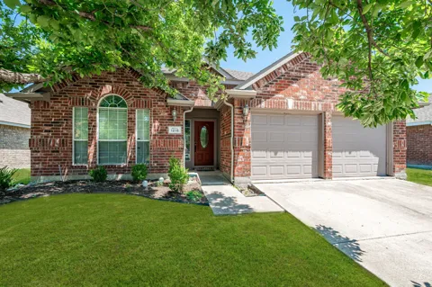 1215 Mallard Creek