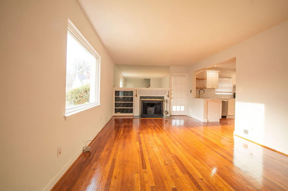 5810 GREENLEAF ROAD Cheverly, MD 20785