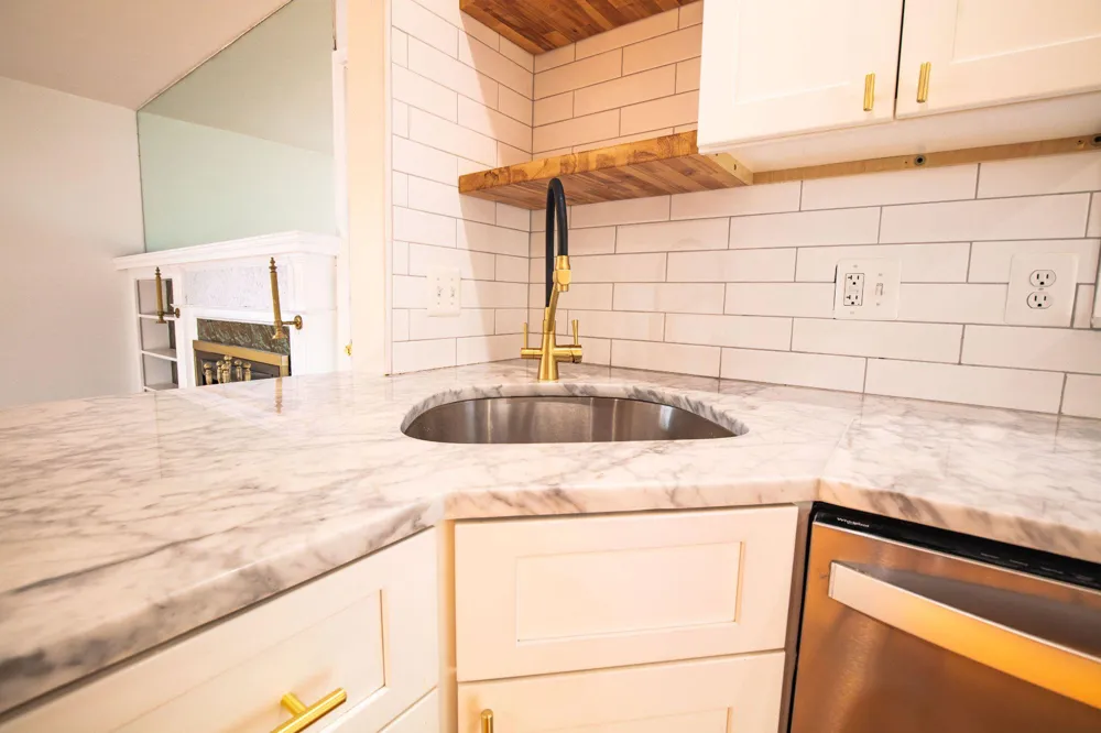 5810 GREENLEAF ROAD Cheverly, MD 20785