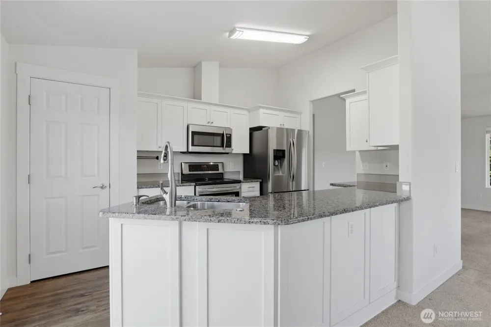 2300 NE 79th Avenue Vancouver, WA 98664