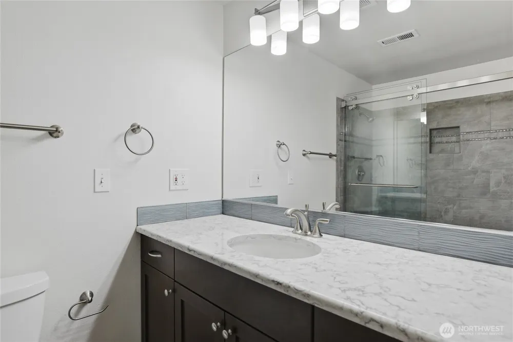 2300 NE 79th Avenue Vancouver, WA 98664