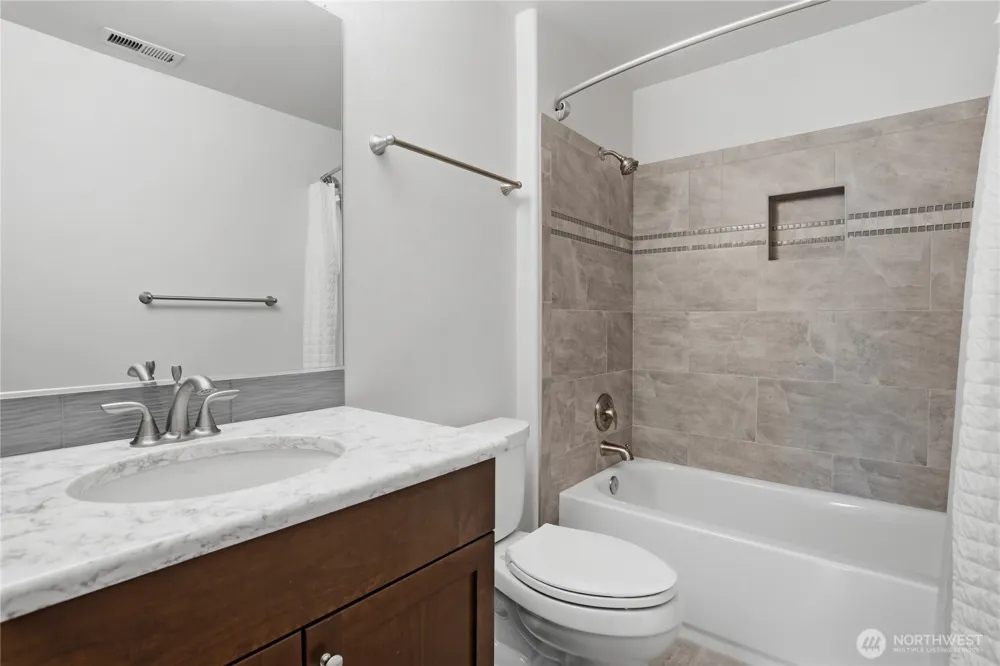 2300 NE 79th Avenue Vancouver, WA 98664