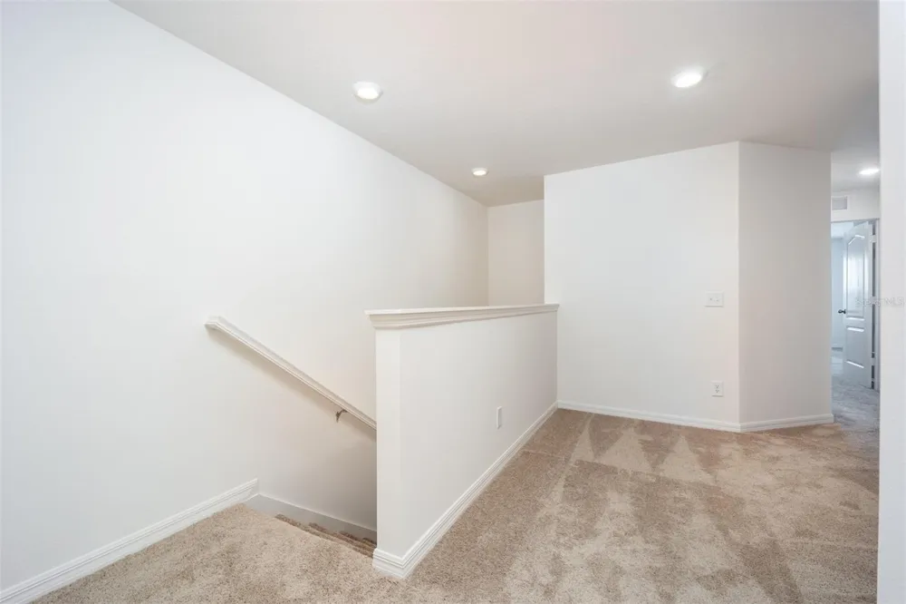 672 POPPY LANE Dundee, FL 33838