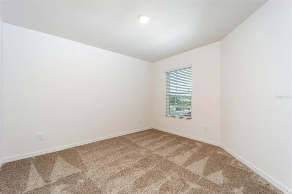 672 POPPY LANE Dundee, FL 33838