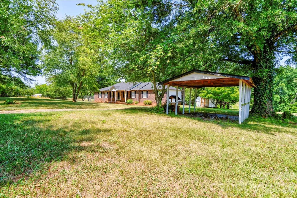 5573 Lennox Drive Kings Mountain, NC 28086