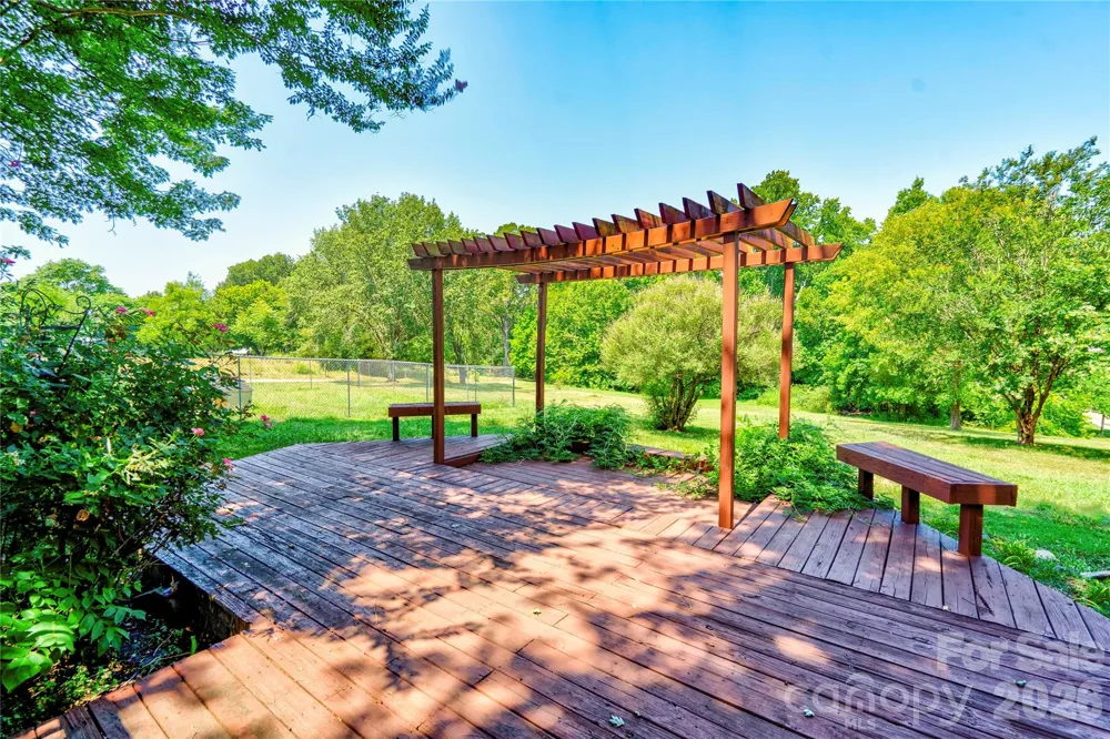 5573 Lennox Drive Kings Mountain, NC 28086