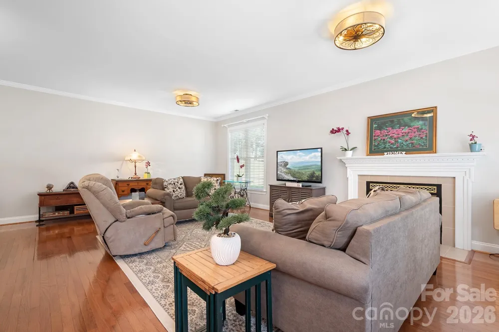 215 Knops Nob Road Mooresville, NC 28115
