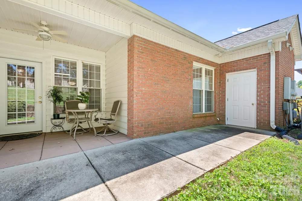 215 Knops Nob Road Mooresville, NC 28115