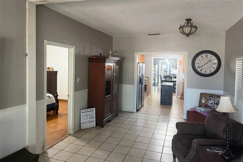 908 15th Street Paducah, TX 79248