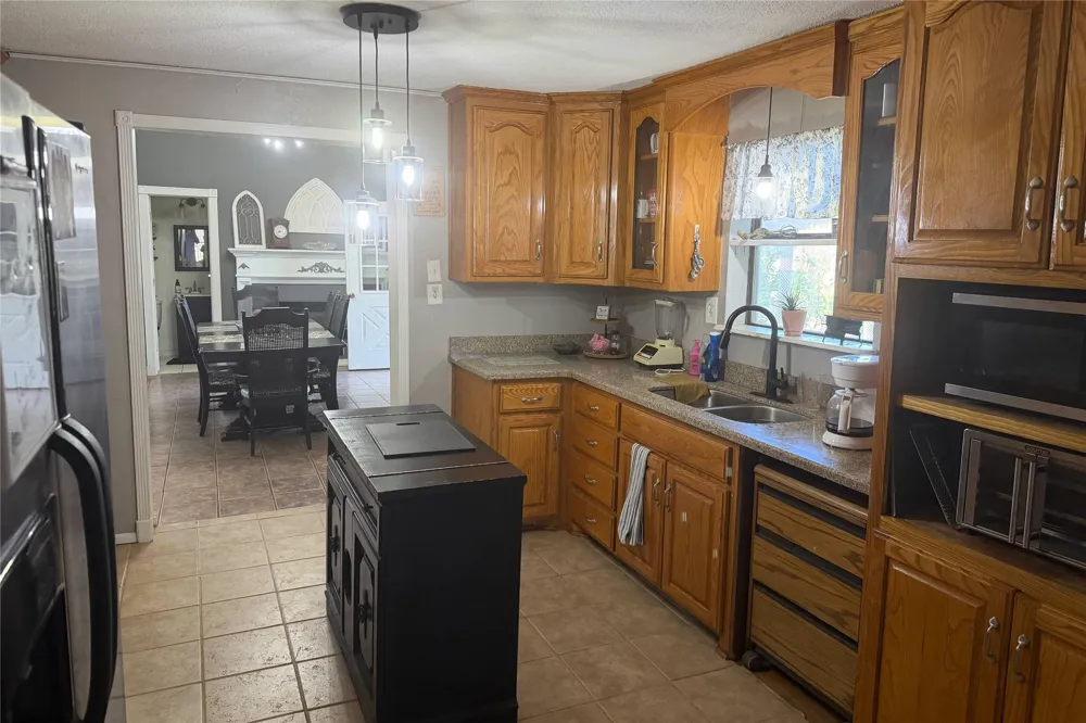 908 15th Street Paducah, TX 79248