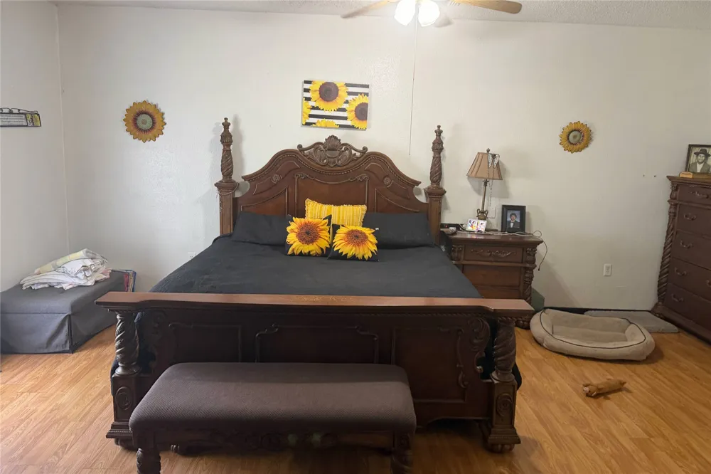908 15th Street Paducah, TX 79248