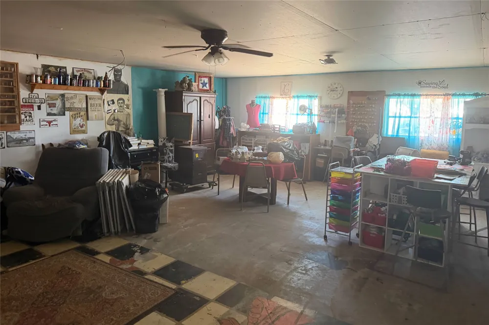 908 15th Street Paducah, TX 79248