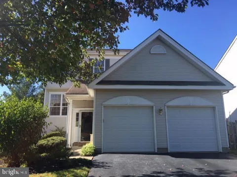 4 BONNER COURT