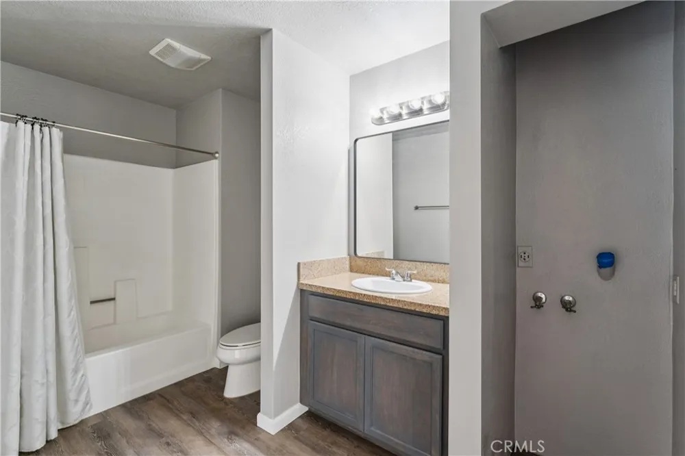 1265 Kendall Drive #815 San Bernardino, CA 92407