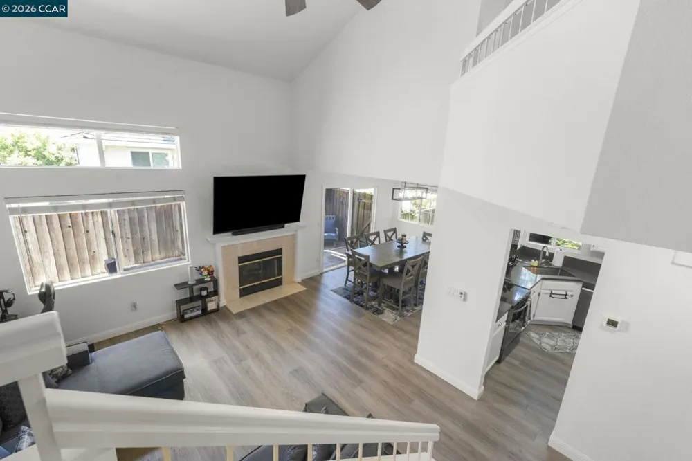 1002 Pinehurst Ct Concord, CA 94521
