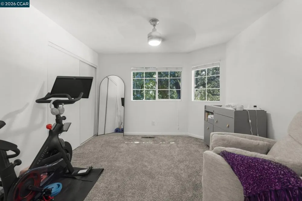 1002 Pinehurst Ct Concord, CA 94521