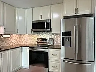 671 Liberty Pointe Drive Ann Arbor, MI 48103