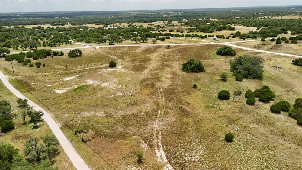 266 Miller Creek Bluff Briggs, TX 78608