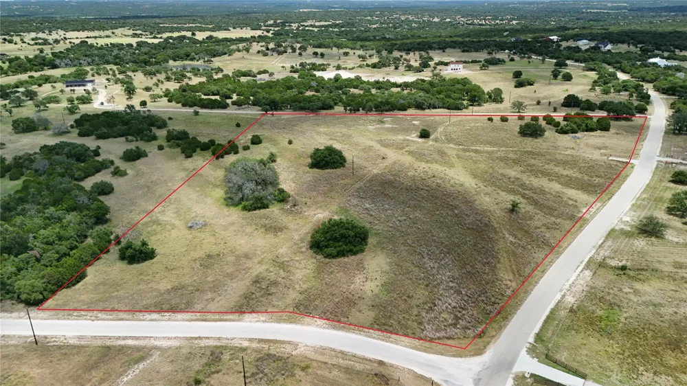 266 Miller Creek Bluff Briggs, TX 78608