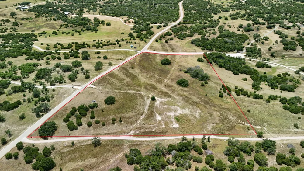 266 Miller Creek Bluff Briggs, TX 78608