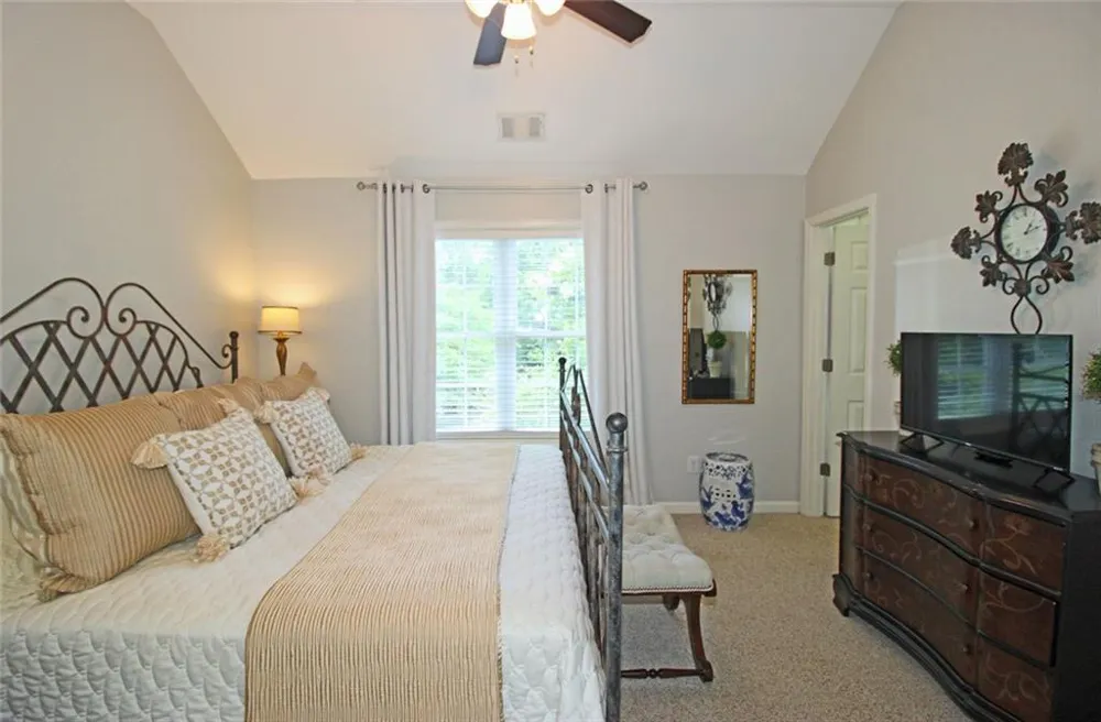 1503 Waters Edge Trail #448 Roswell, GA 30075