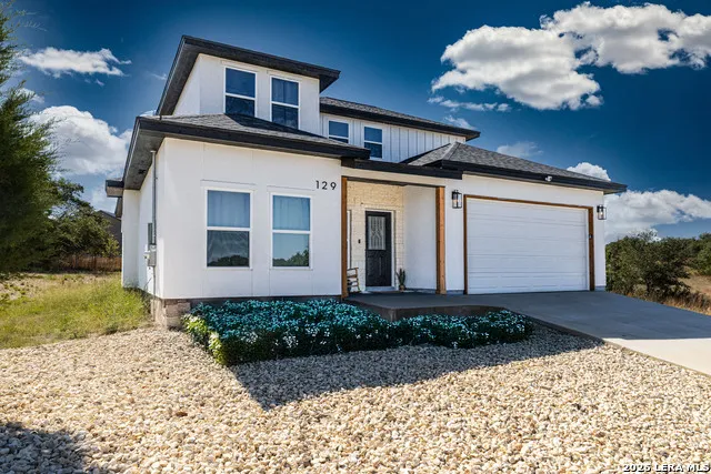 129 W Eli Chandler Blanco, TX 78606