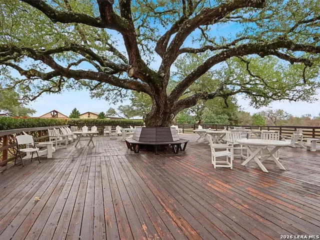 129 W Eli Chandler Blanco, TX 78606
