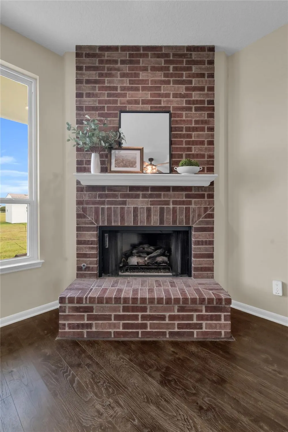11004 Mlcak Road Sealy, TX 77474