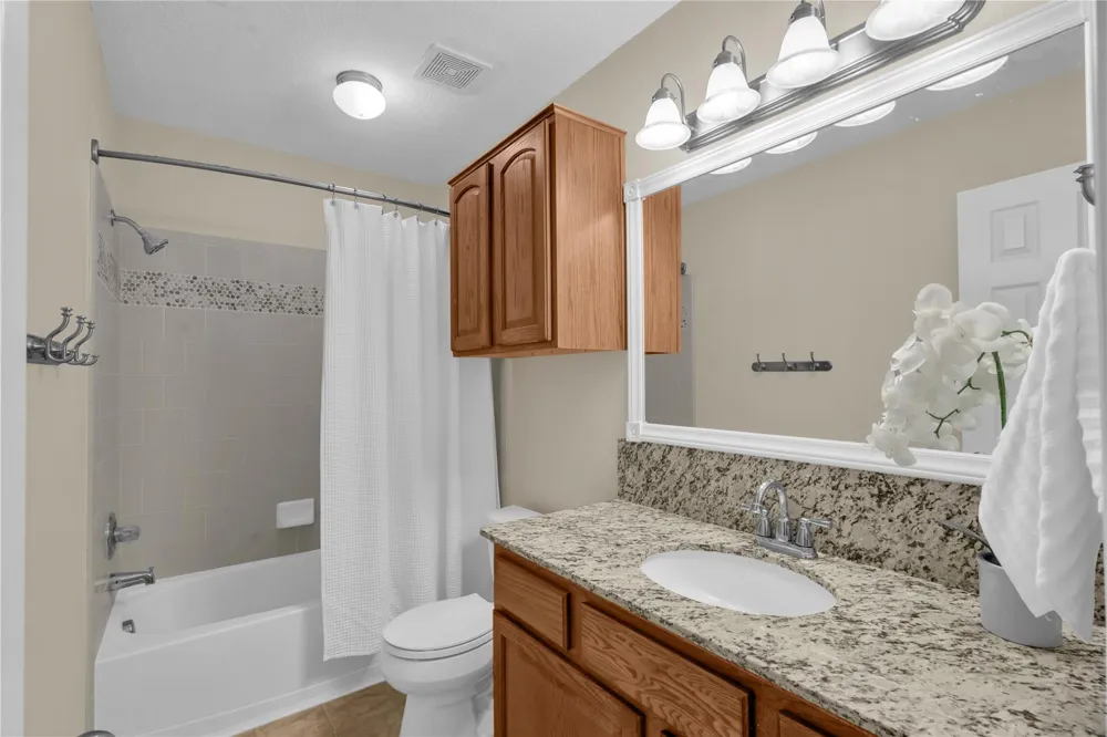 11004 Mlcak Road Sealy, TX 77474