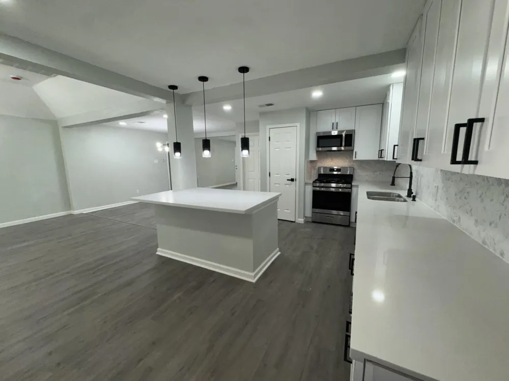 6407 Sandy Oaks Drive Houston, TX 77050