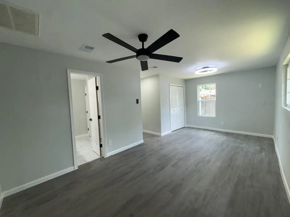 6407 Sandy Oaks Drive Houston, TX 77050