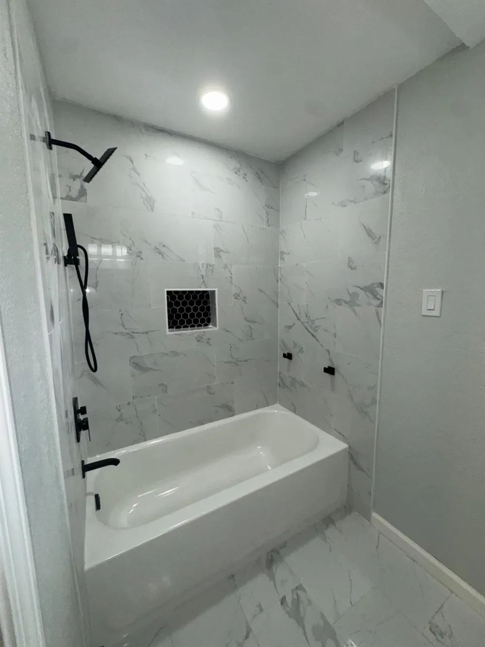 6407 Sandy Oaks Drive Houston, TX 77050