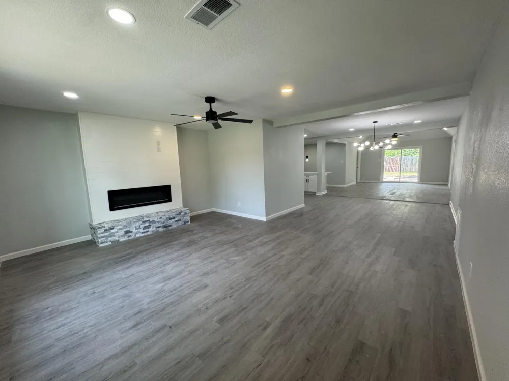 6407 Sandy Oaks Drive Houston, TX 77050