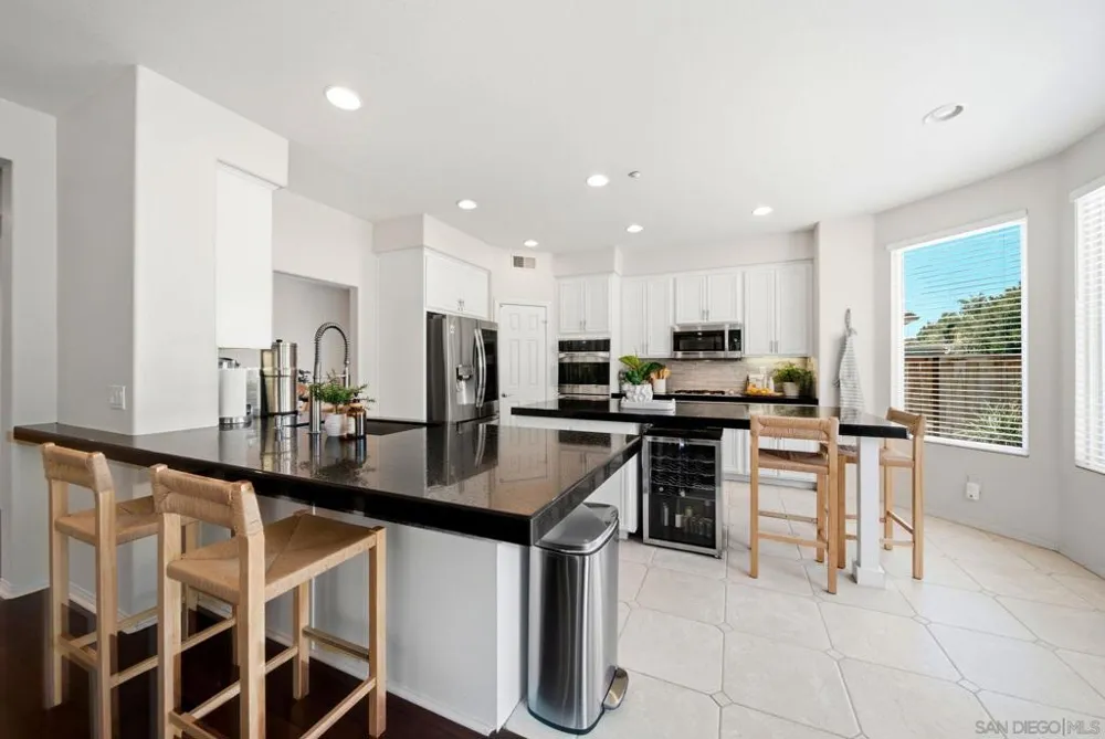 3152 Ferncreek Lane Escondido, CA 92027