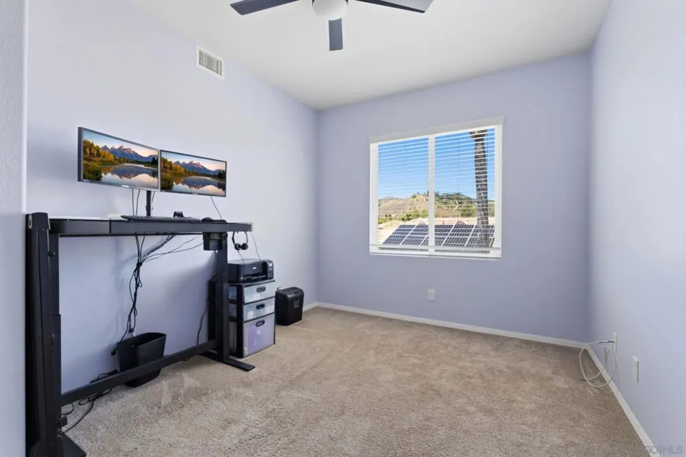 3152 Ferncreek Lane Escondido, CA 92027