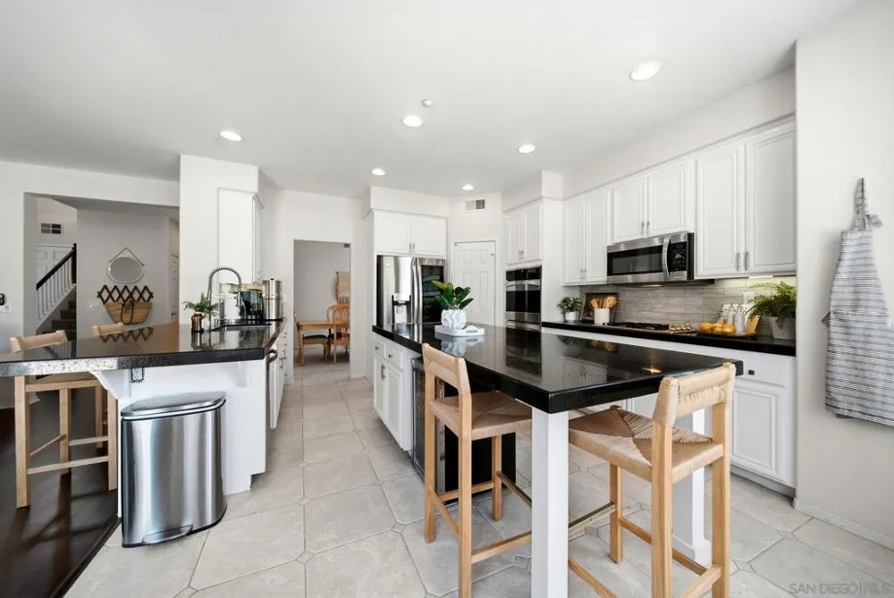 3152 Ferncreek Lane Escondido, CA 92027