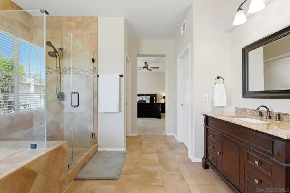 3152 Ferncreek Lane Escondido, CA 92027