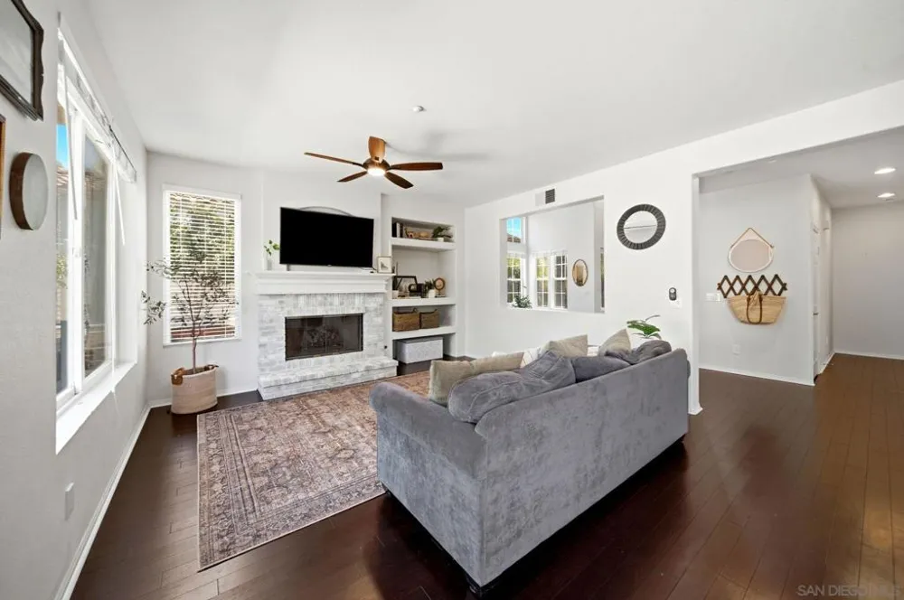 3152 Ferncreek Lane Escondido, CA 92027