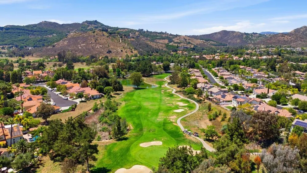 3152 Ferncreek Lane Escondido, CA 92027