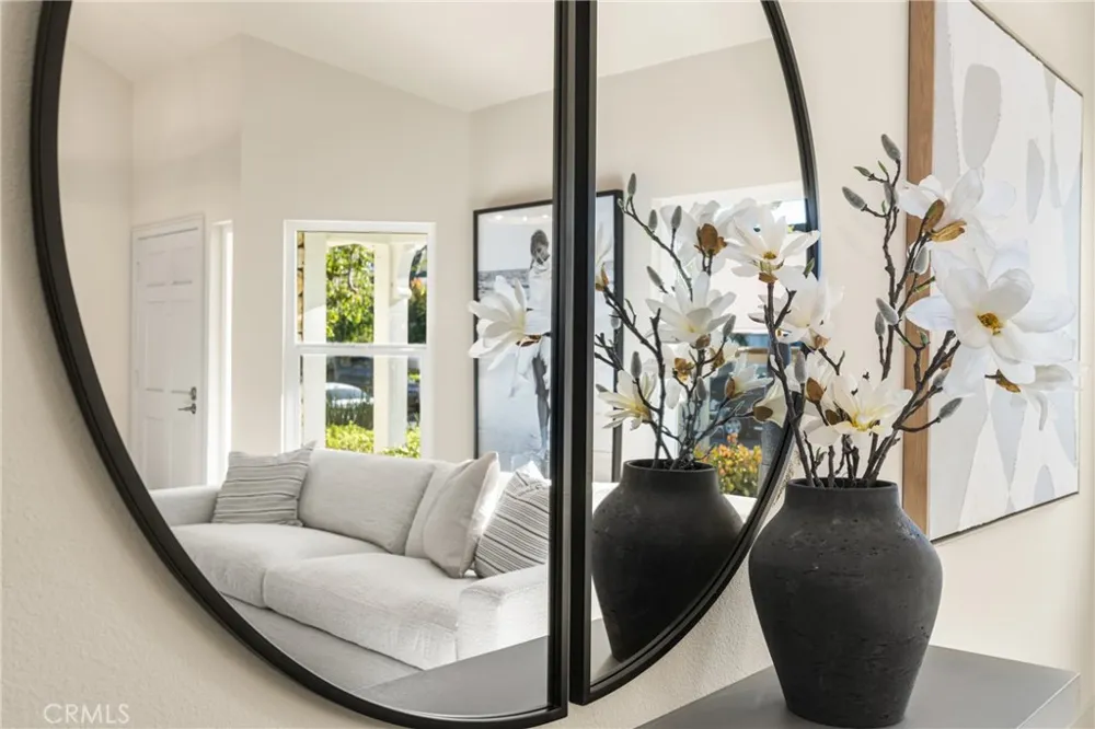 11 Thunder Trail #6 Irvine, CA 92614