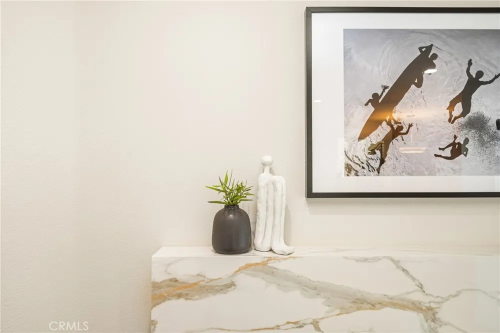11 Thunder Trail #6 Irvine, CA 92614