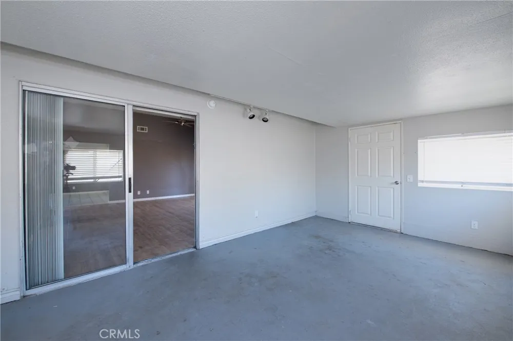 26158 Hemet St Hemet, CA 92544