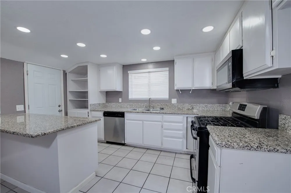 26158 Hemet St Hemet, CA 92544
