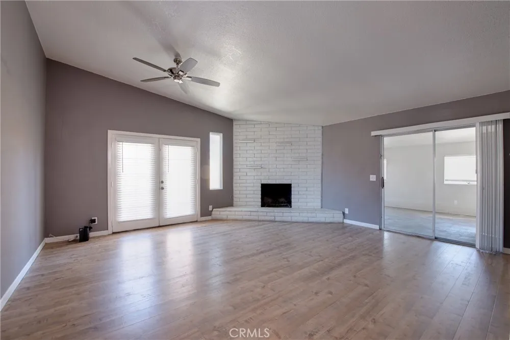 26158 Hemet St Hemet, CA 92544